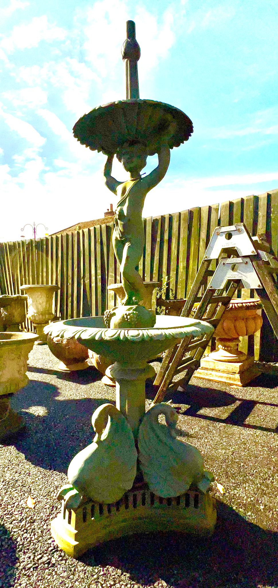 Cast Iron Water Feature with Swan Base (5ft 6)