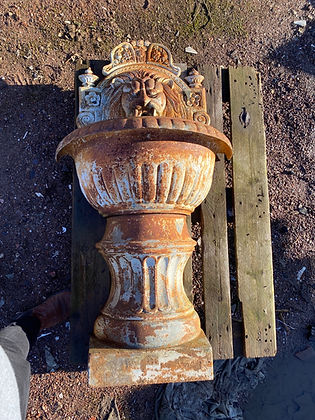 Cast iron  Victorian wall water fountain