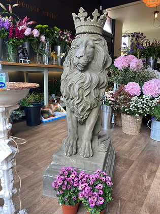 Pair of Crowned Stone Lions - Re-Stocking